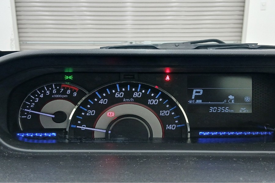 ワゴンRカスタムZ3枚目